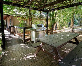 Mt Glorious Getaway Cottages And Conference Centre - QLD Tourism 2