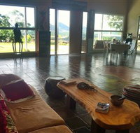 Uluramaya Retreat Cabins - QLD Tourism