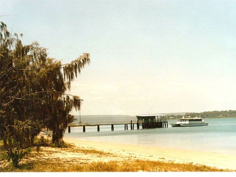 Coochiemudlo Lodge - QLD Tourism 0