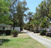 Nestle Inn Tourist Village - QLD Tourism