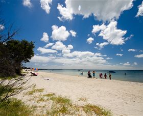 Mornington Peninsula Foreshore Camping - Queensland Tourism 0