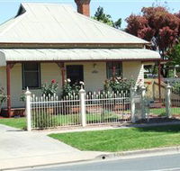 Serenity On The Border Self Catered Bed  Breakfast - QLD Tourism