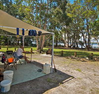 Dees Corner campground - QLD Tourism