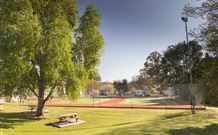 Fossickers Tourist Park - Queensland Tourism 2