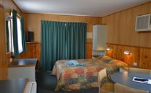 Holbrook Motor Village - Queensland Tourism 7