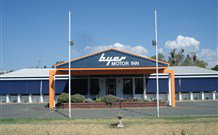 Byer Fountain Motor Inn - Queensland Tourism 4