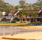 Clan Lakeside Lodge - QLD Tourism