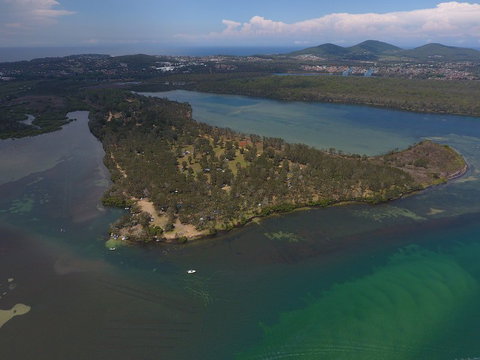 Lanis Holiday Island - QLD Tourism 6