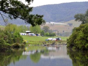 Cundle Flat Farm - QLD Tourism 3