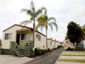 Maclean Riverside Caravan Park - QLD Tourism 3