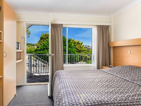 Motel 617 - Queensland Tourism 4