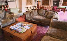 Hotel Blue - Katoomba - QLD Tourism 0
