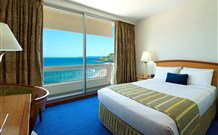 Quality Hotel NOAHS On The Beach - Newcastle - QLD Tourism 0