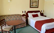 Town Square Motel - Orange - QLD Tourism 0