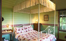 Riverland Holiday Cottage - Queensland Tourism 4