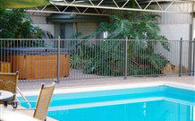 Batemans Bay Manor Bed And Breakfast - Queensland Tourism 3