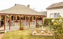 Curlew Cottage Bed And Breakfast - Queensland Tourism 5