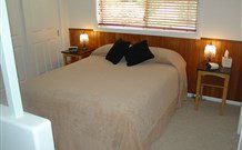 Mescals At Pampoolah Bed And Breakfast - Queensland Tourism 2