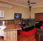 Top of the Range Retreat - Queensland Tourism