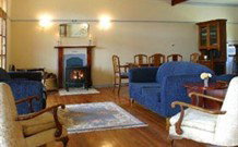 Wombatalla Guesthouse - - Queensland Tourism 0