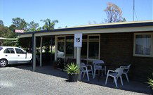 Aaroona Holiday Resort - QLD Tourism 1