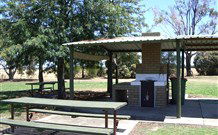Aaroona Holiday Resort - QLD Tourism 4