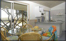 Wombaroo - Queensland Tourism 2