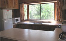 Eco Huts - Jervis Bay Getaways - QLD Tourism 4