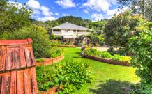 Misty Glen Cottage - QLD Tourism 4