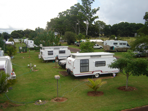 Yarraman Caravan Park & Cabins - Queensland Tourism 3