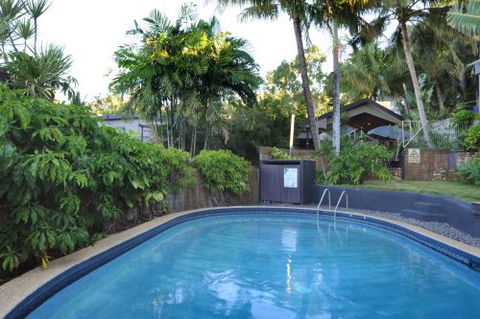 Airlie Beach Motor Lodge - QLD Tourism 33