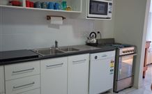Sussex Inlet Holiday Centre - QLD Tourism 5