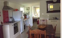 Tugin Cottage - QLD Tourism 1