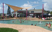 Unwind And Relax - QLD Tourism 2