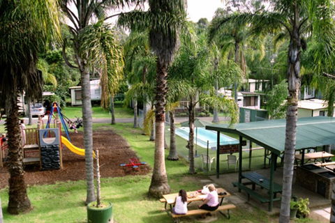Batemans Bay YHA - Queensland Tourism 3