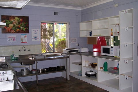 Batemans Bay YHA - Queensland Tourism 5