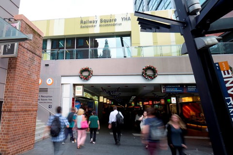 Railway Square YHA Sydney - QLD Tourism 9