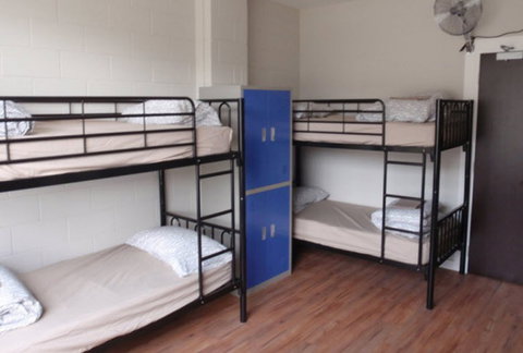 McLaren Vale Backpackers - QLD Tourism 9