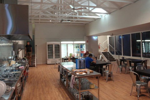 McLaren Vale Backpackers - QLD Tourism 7