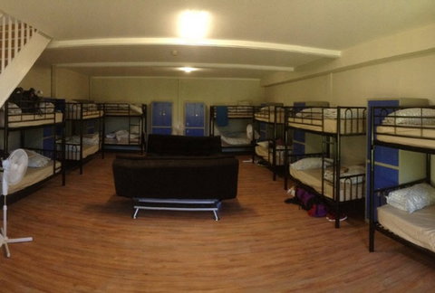 McLaren Vale Backpackers - QLD Tourism 10