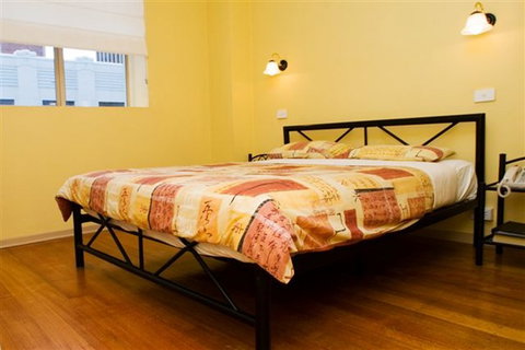 Hobart YHA - QLD Tourism 1