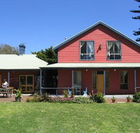 Dunsborough YHA - QLD Tourism