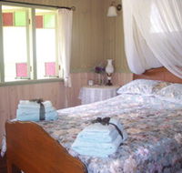 Flora Alba Accommodation - QLD Tourism