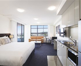 Oaks Grand Gladstone - QLD Tourism 0