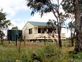 Accommodation Creek Cottages - QLD Tourism 0