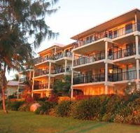 Rose Bay Resort - QLD Tourism