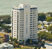 Elouera Tower Beachfront Resort - Queensland Tourism