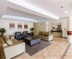 West End Central Apartments - QLD Tourism 3