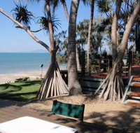 Beachfront Zilzie Holiday Home and Cottage - QLD Tourism