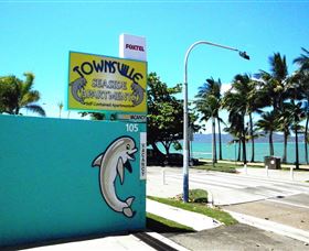 Townsville Seaside Apartments - QLD Tourism 0
